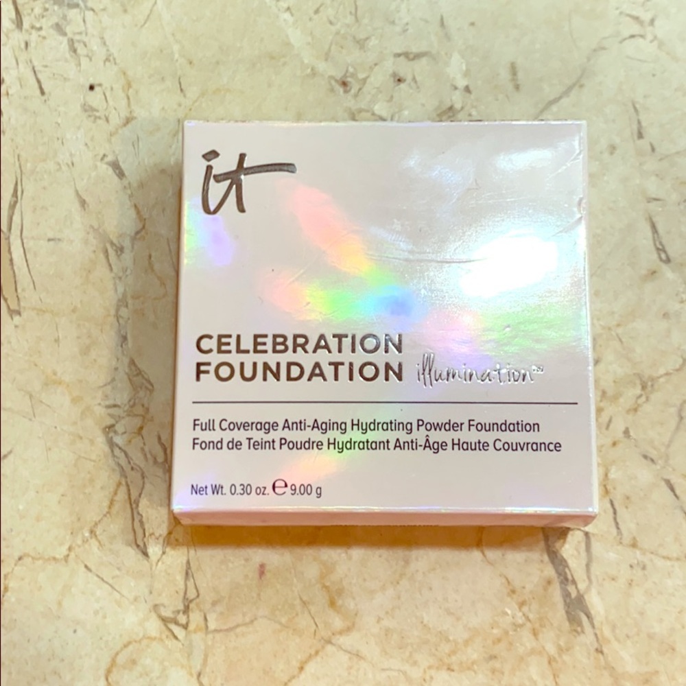 it CELEBRATION FOUNDATION illumination UNOPENED!!